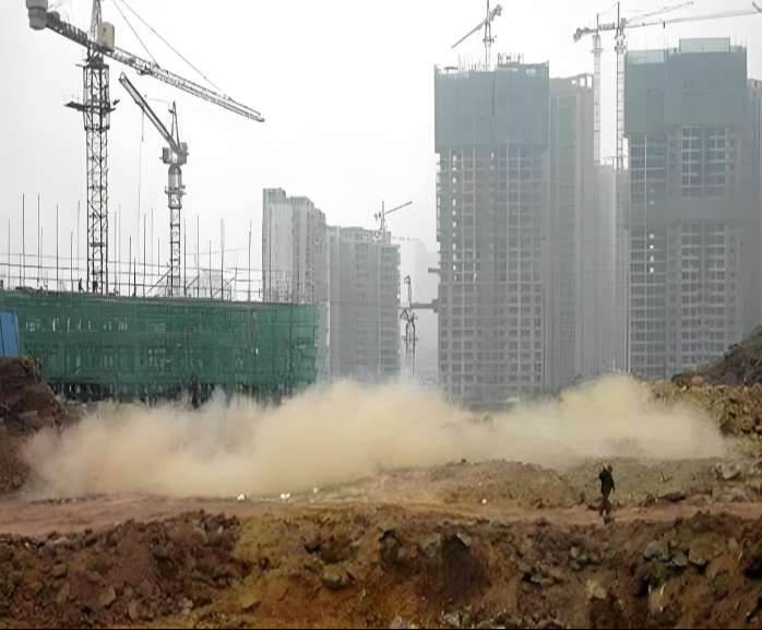 工地?fù)P塵治理難？揚塵監(jiān)測系統(tǒng)成破局利器！